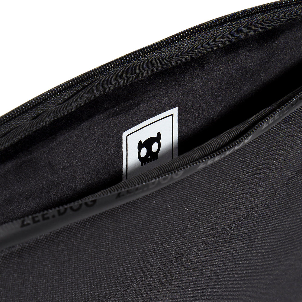 LAPTOP SLEEVE 13” BLACK ラップトップ スリーブ 13インチ ブラック